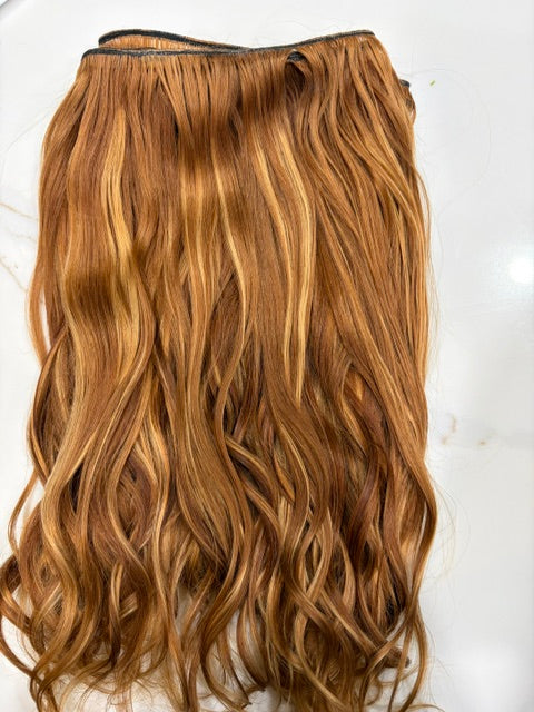 Natural Slight Wave - Medium Light Auburn with Light Auburn Streaks